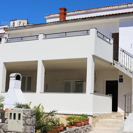 Apartment Katarina Малинска Экстерьер фото