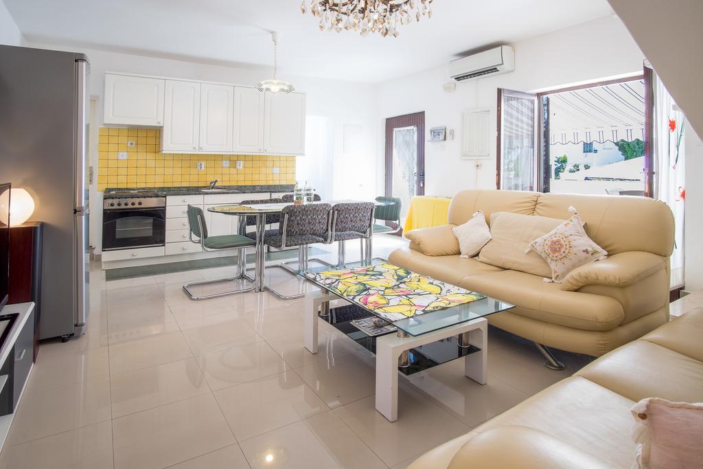 Apartment Katarina Малинска Номер фото